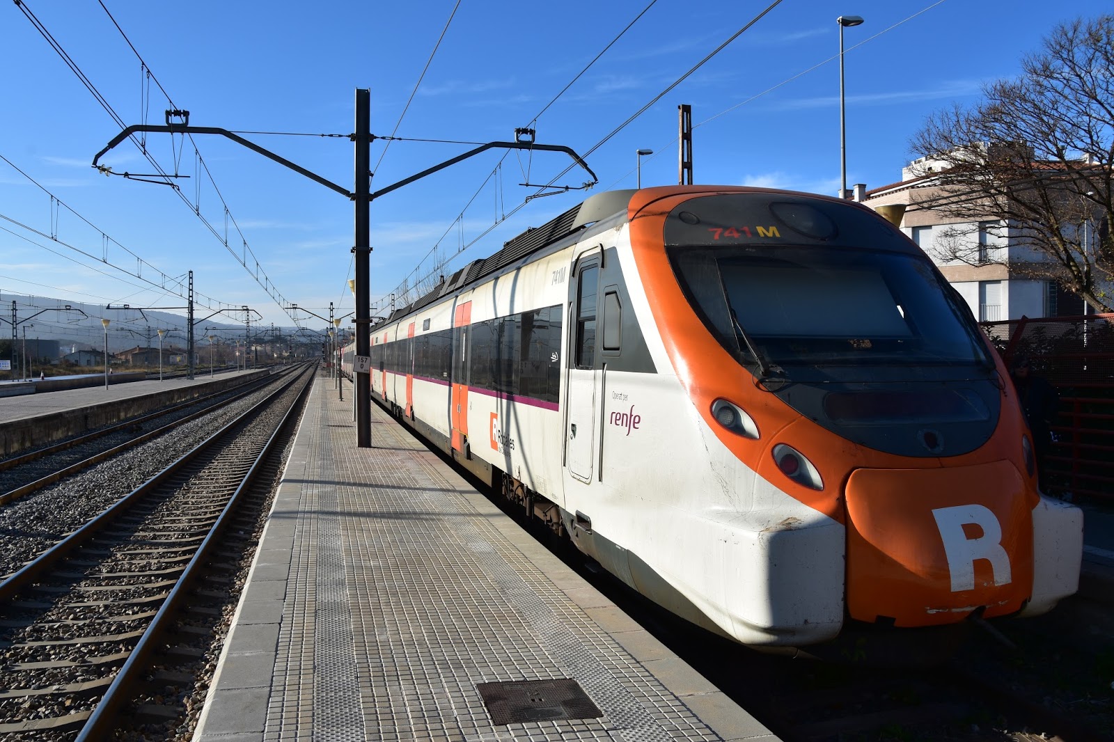 Trains and other things Barcelona to Madrid by AVE S103