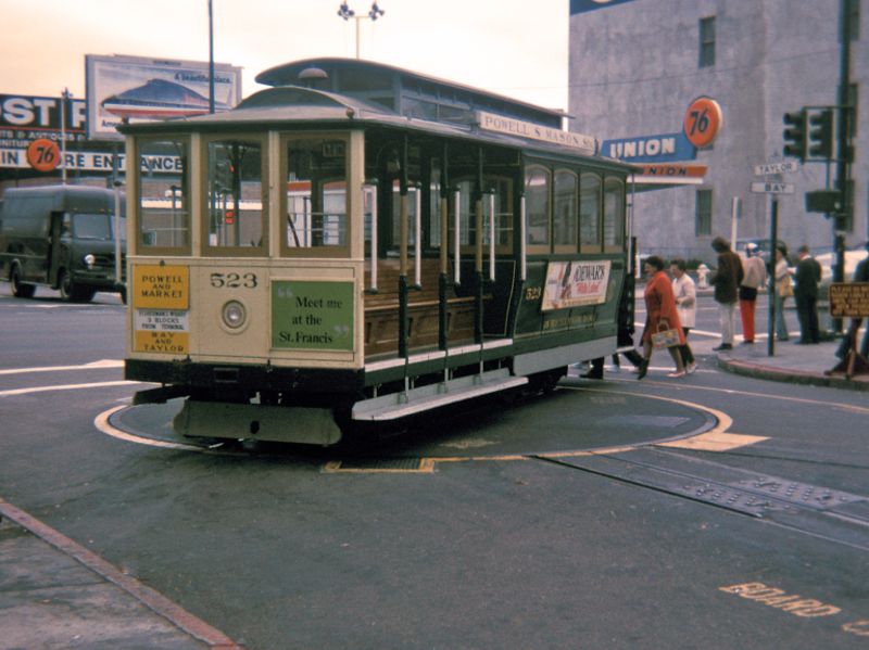 Amazing Photos Capture Street Scenes of San Francisco in the Early