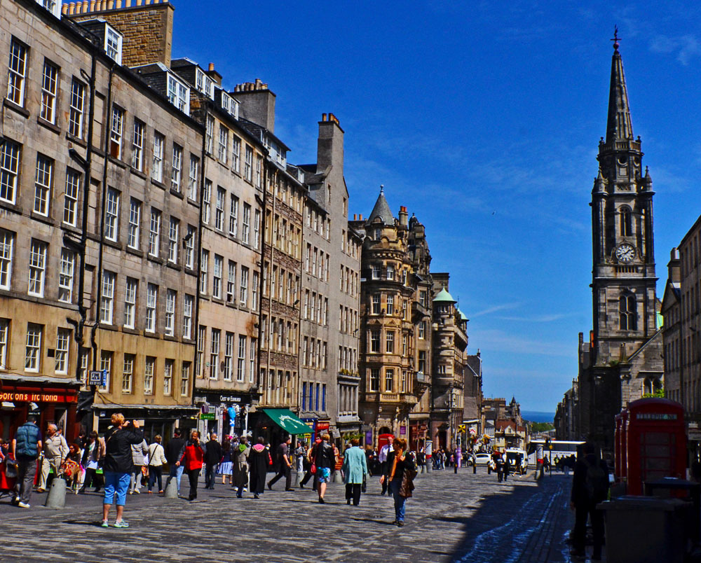 Destinations The Royal Mile of Edinburgh